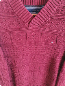 Tommy Hilfiger V-Neck Burgundy Sweatshirt - M