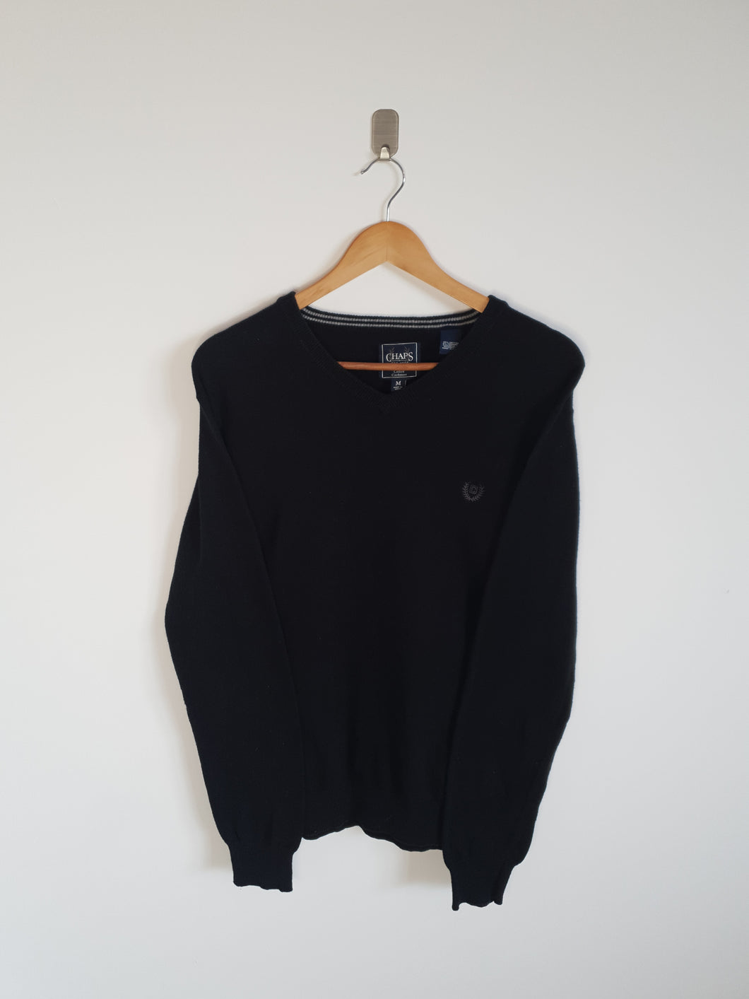 Ralph Lauren Chaps Black V Neck Sweatshirt - M
